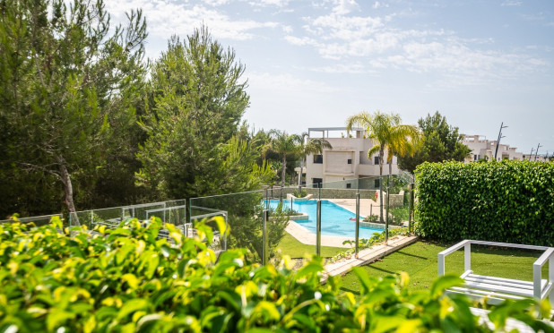 Resale - Apartment / flat - Pilar de la Horadada - Lo Romero Golf