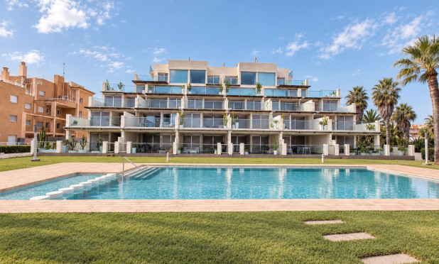 Resale - Apartment / flat - Denia - Les Marines - Las Marinas