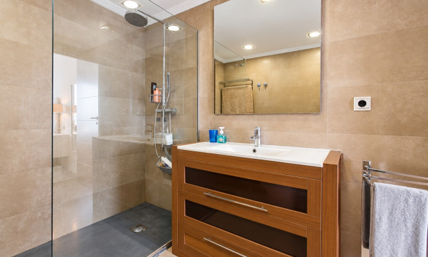 Resale - Apartment / flat - Denia - Les Marines - Las Marinas