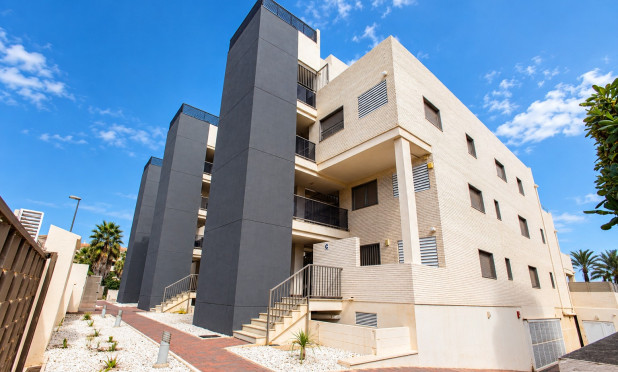 Resale - Apartment / flat - Denia - Les Marines - Las Marinas