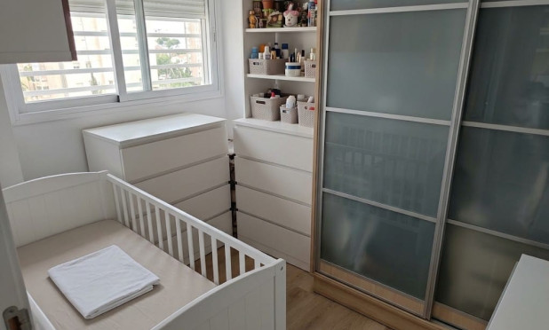 Resale - Apartment / flat - Benidorm - Zona de Poniente