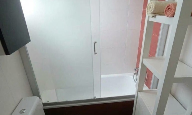Resale - Apartment / flat - Benidorm - Zona de Poniente