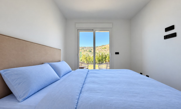 Resale - Apartment / flat - La Finca Golf