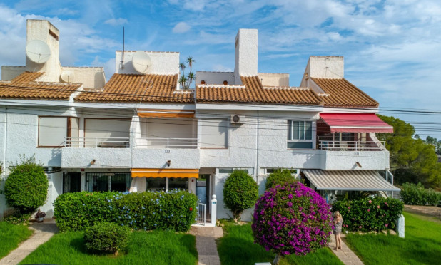 Resale - Apartment / flat - Orihuela Costa - Villamartín