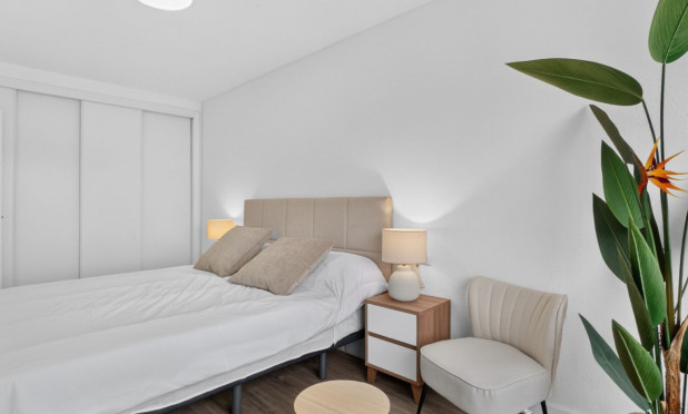 Resale - Apartment / flat - Orihuela Costa - Villamartín