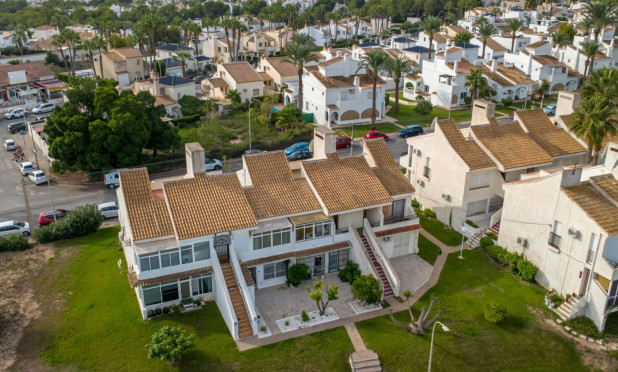 Resale - Apartment / flat - Orihuela Costa - Villamartín
