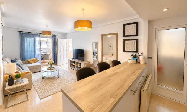 Resale - Apartment / flat - Orihuela Costa - Punta Prima