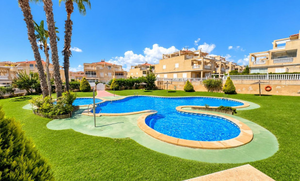 Resale - Apartment / flat - Orihuela Costa - Punta Prima