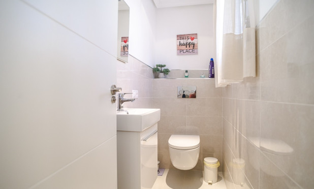 Herverkoop - Finca / Landelijke woning - Torrevieja - Los Balcones