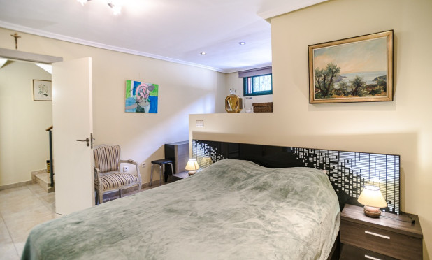 Herverkoop - Finca / Landelijke woning - Torrevieja - Los Balcones