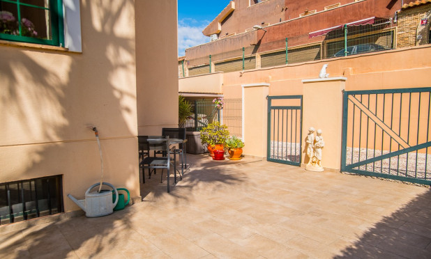 Herverkoop - Finca / Landelijke woning - Torrevieja - Los Balcones