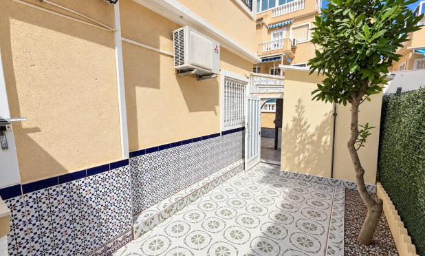 Wiederverkauf - Stadthaus - Torrevieja - Torreblanca