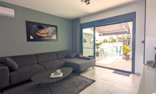 Resale - Penthouse - El Raso