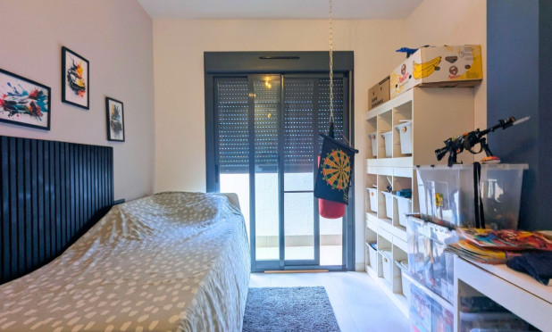 Resale - Penthouse - El Raso