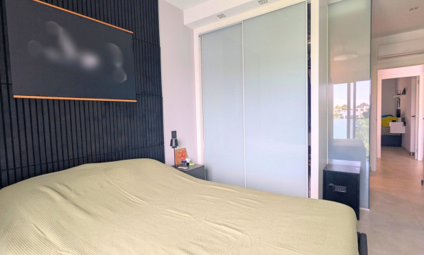 Resale - Penthouse - El Raso