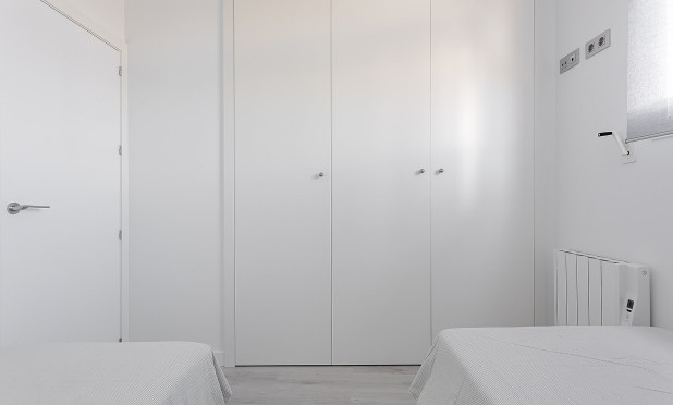 Neue Gebäude - Wohnung - Vera