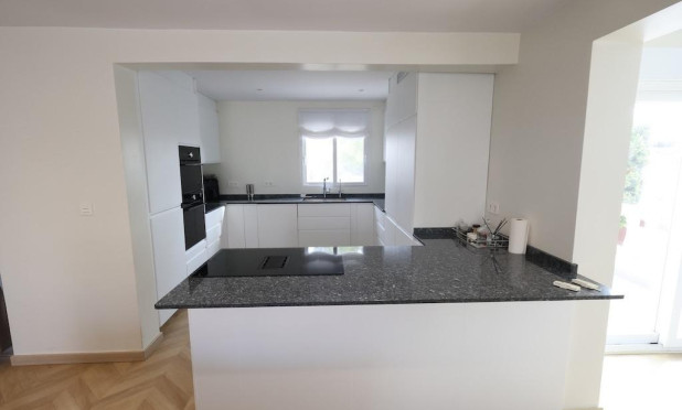 Wiederverkauf - Villa - Torrevieja - Los Balcones