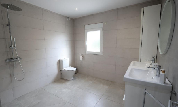 Wiederverkauf - Villa - Torrevieja - Los Balcones