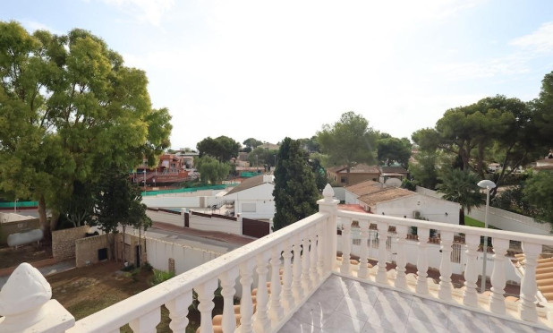 Wiederverkauf - Villa - Torrevieja - Los Balcones