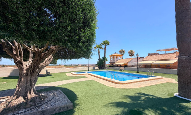 Wiederverkauf - Villa - Montesinos - Urbanizacion montesol