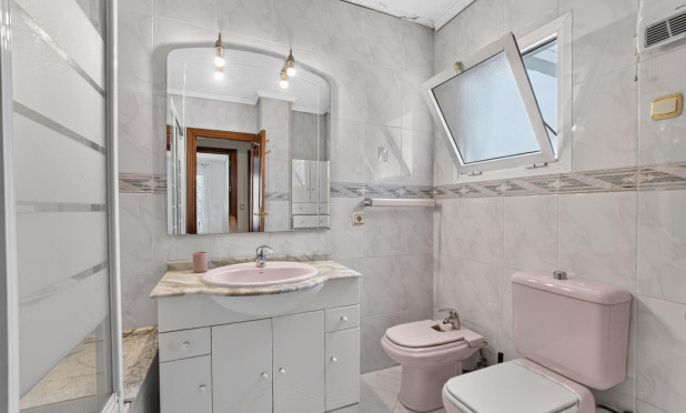 Revente - Appartement - Torrevieja - torrevieja