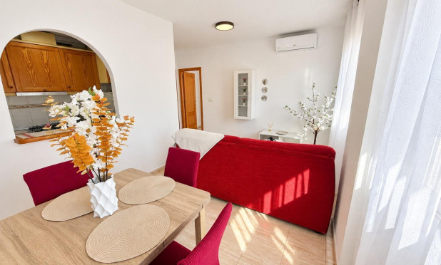 Wiederverkauf - Wohnung - Torrevieja - Centro