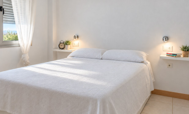 Revente - Appartement - Pedreguer
