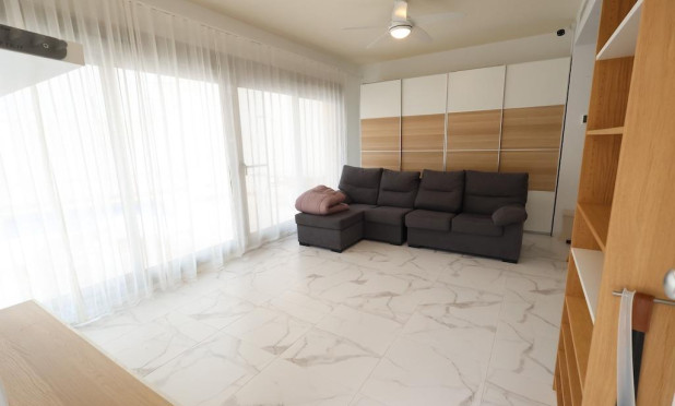 Wiederverkauf - Villa - Orihuela Costa - Villamartín