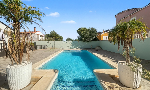 Wiederverkauf - Villa - Pilar de la Horadada - Pinar de Campoverde