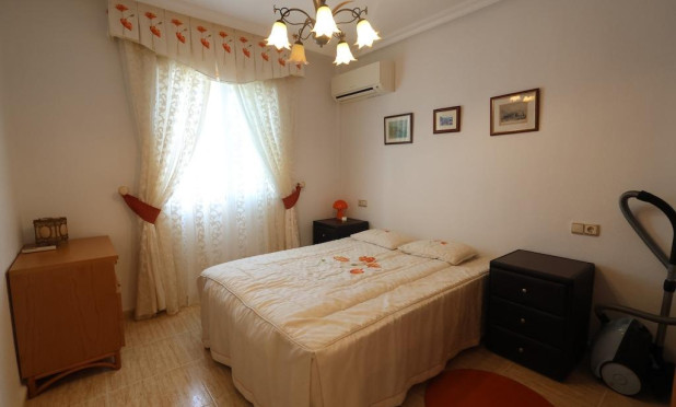 Wiederverkauf - Villa - Orihuela Costa - Las Filipinas