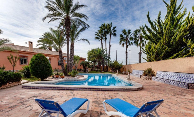 Wiederverkauf - Villa - Torrevieja - La Siesta - El Salado -  Torreta