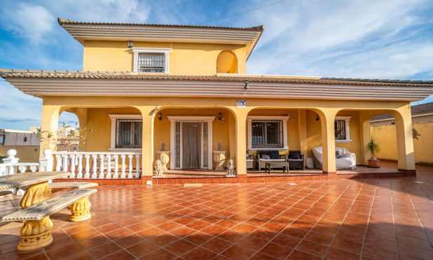 Wiederverkauf - Villa - Torrevieja - Los Balcones