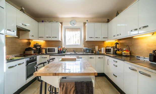 Wiederverkauf - Villa - Torrevieja - Los Balcones