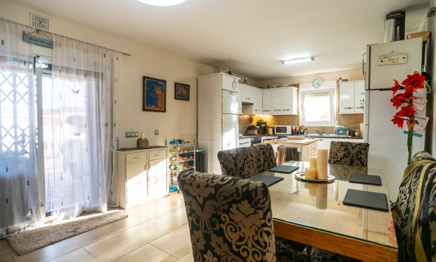 Wiederverkauf - Villa - Torrevieja - Los Balcones