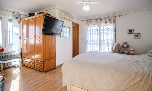 Wiederverkauf - Villa - Torrevieja - Los Balcones
