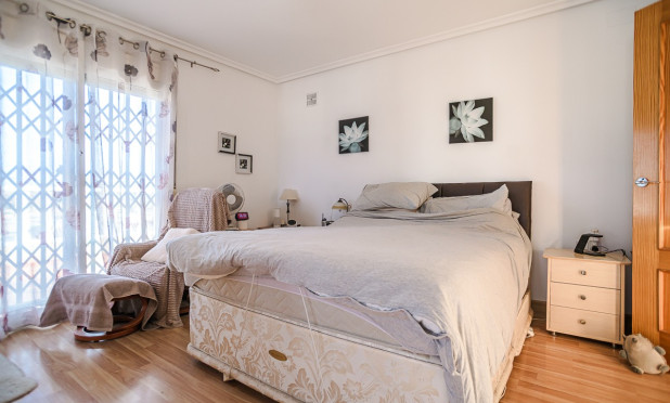 Wiederverkauf - Villa - Torrevieja - Los Balcones