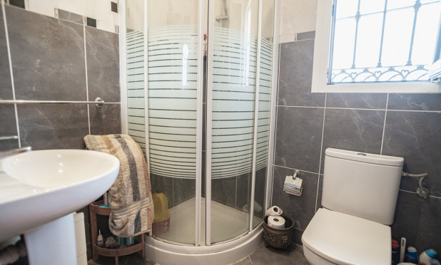 Wiederverkauf - Villa - Torrevieja - Los Balcones