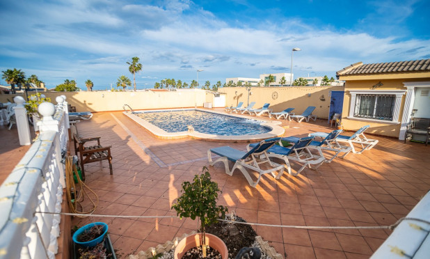 Wiederverkauf - Villa - Torrevieja - Los Balcones
