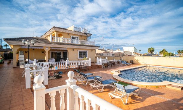 Wiederverkauf - Villa - Torrevieja - Los Balcones