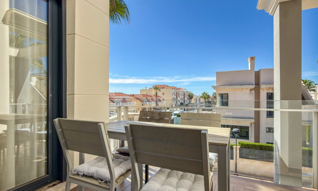 Wiederverkauf - Wohnung - Orihuela Costa - La Zenia
