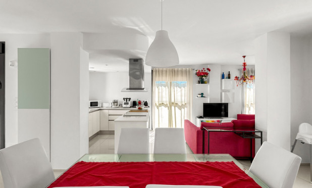 Wiederverkauf - Wohnung - Orihuela Costa - La Zenia