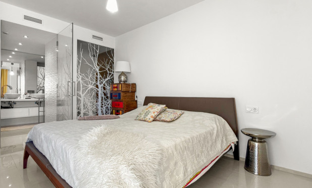 Wiederverkauf - Wohnung - Orihuela Costa - La Zenia