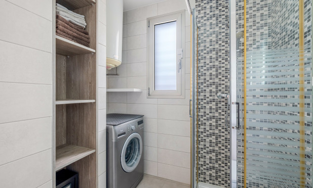 Wiederverkauf - Wohnung - Orihuela Costa - Los Dolses