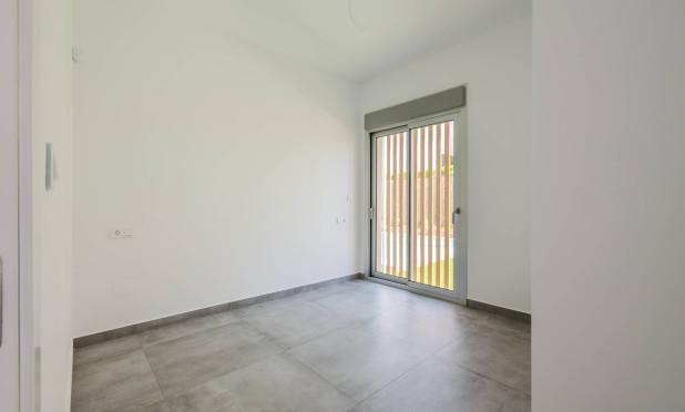 Obra nueva - Villa - Algorfa