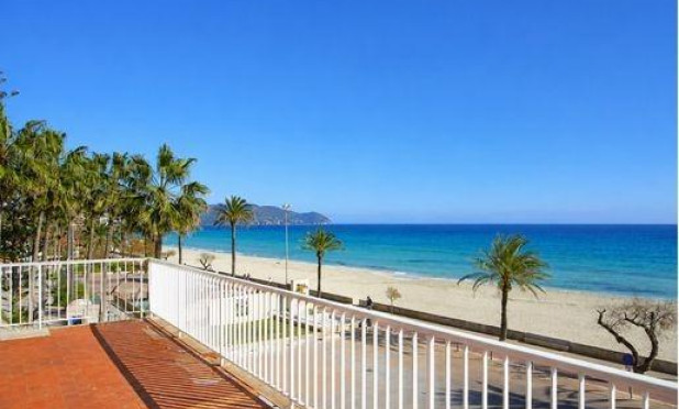 Reventa - Hotel - Son Servera - Primera linea de playa de cala bona