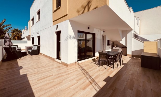 Reventa - Apartamento / piso - San Pedro del Pinatar - Lo pagan