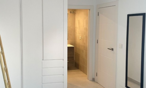 Reventa - Apartamento / piso - San Pedro del Pinatar - Lo pagan