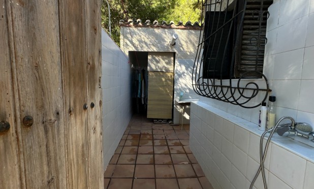 Resale - Villa - Orihuela Costa - Punta Prima