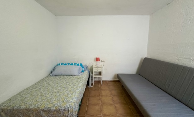 Resale - Villa - Orihuela Costa - Punta Prima