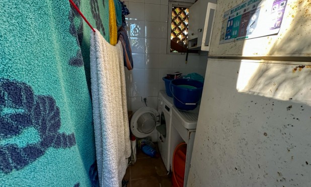 Resale - Villa - Orihuela Costa - Punta Prima
